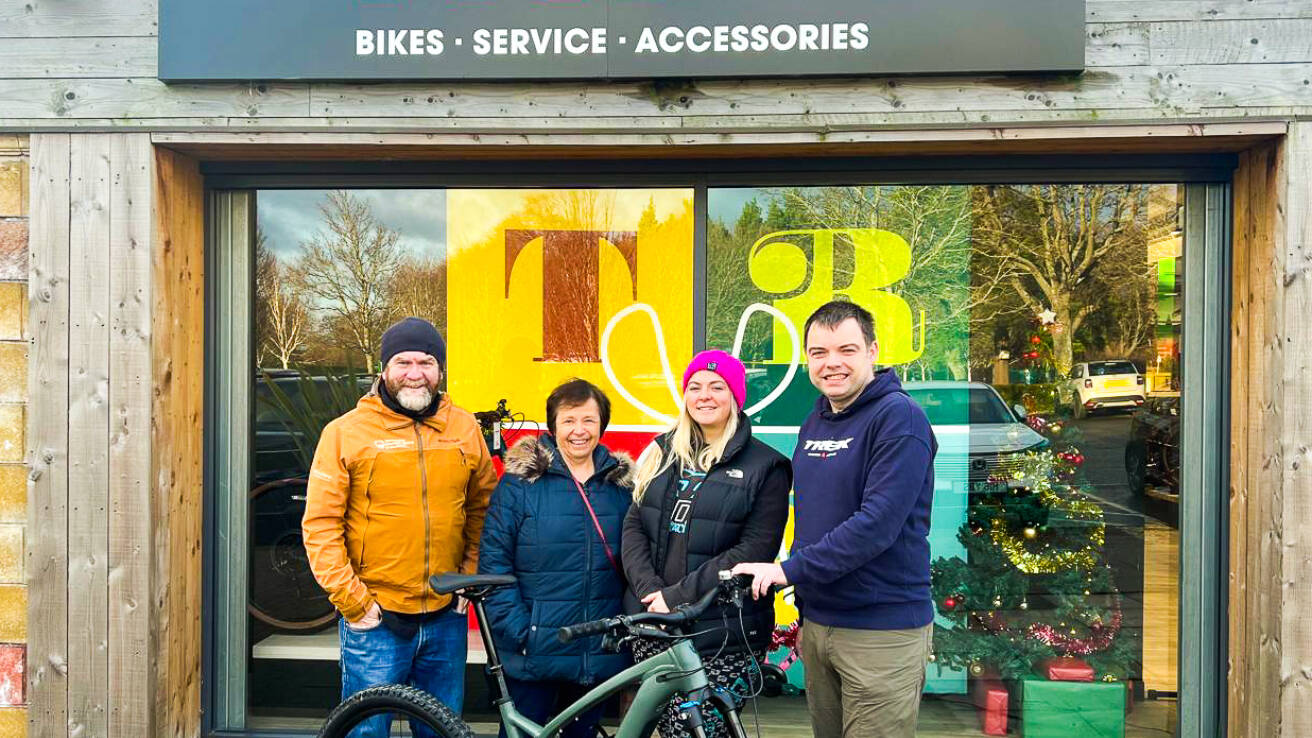 Lesley winning bike 4 2