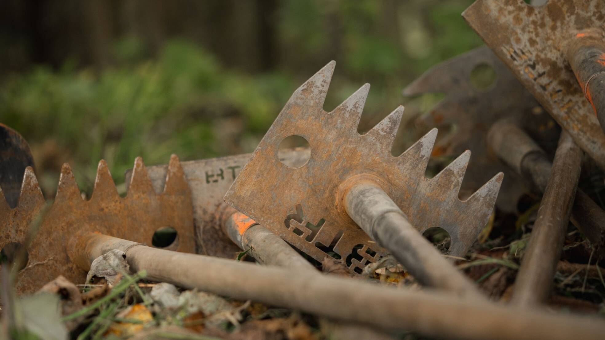 Trail pages tools 22 27