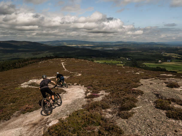 Aberdeenshire Showcase Pinkbike RB 12