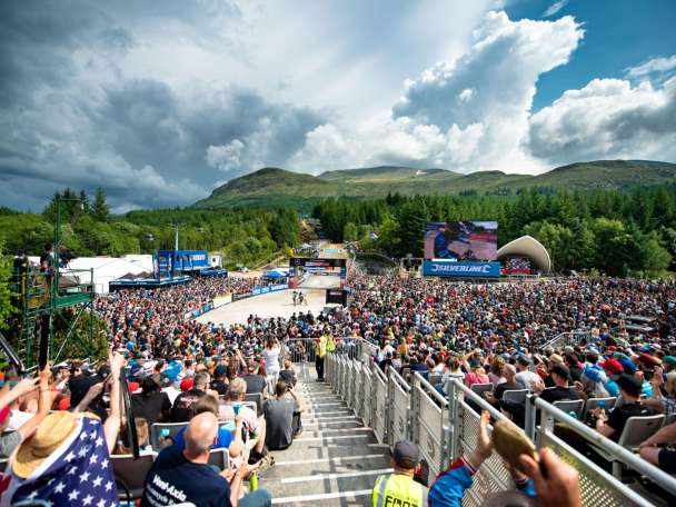 SESSION 5 CREDIT NEVIS RANGE small