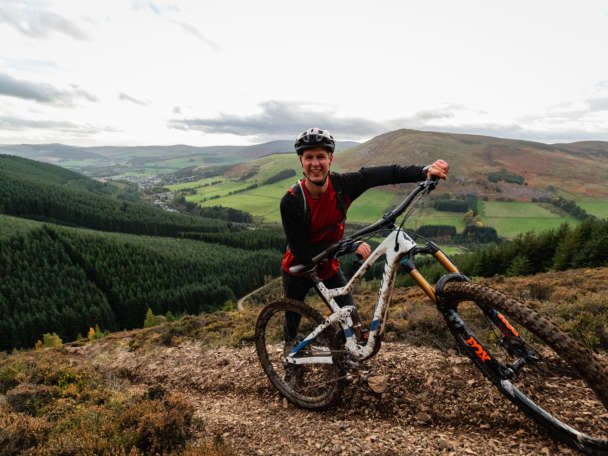 Scotty Laughland DM Bin S Tweed Valley